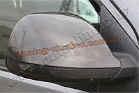 Накладки на дзеркала Карбон Omsa на Volkswagen Amarok 2010