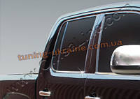 Нижні молдинги стекол Omsa на Volkswagen Amarok 2010
