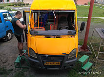 Изготовление иустановка лобового стекла на автобус Рута 25 в Никополе (Украина) 3