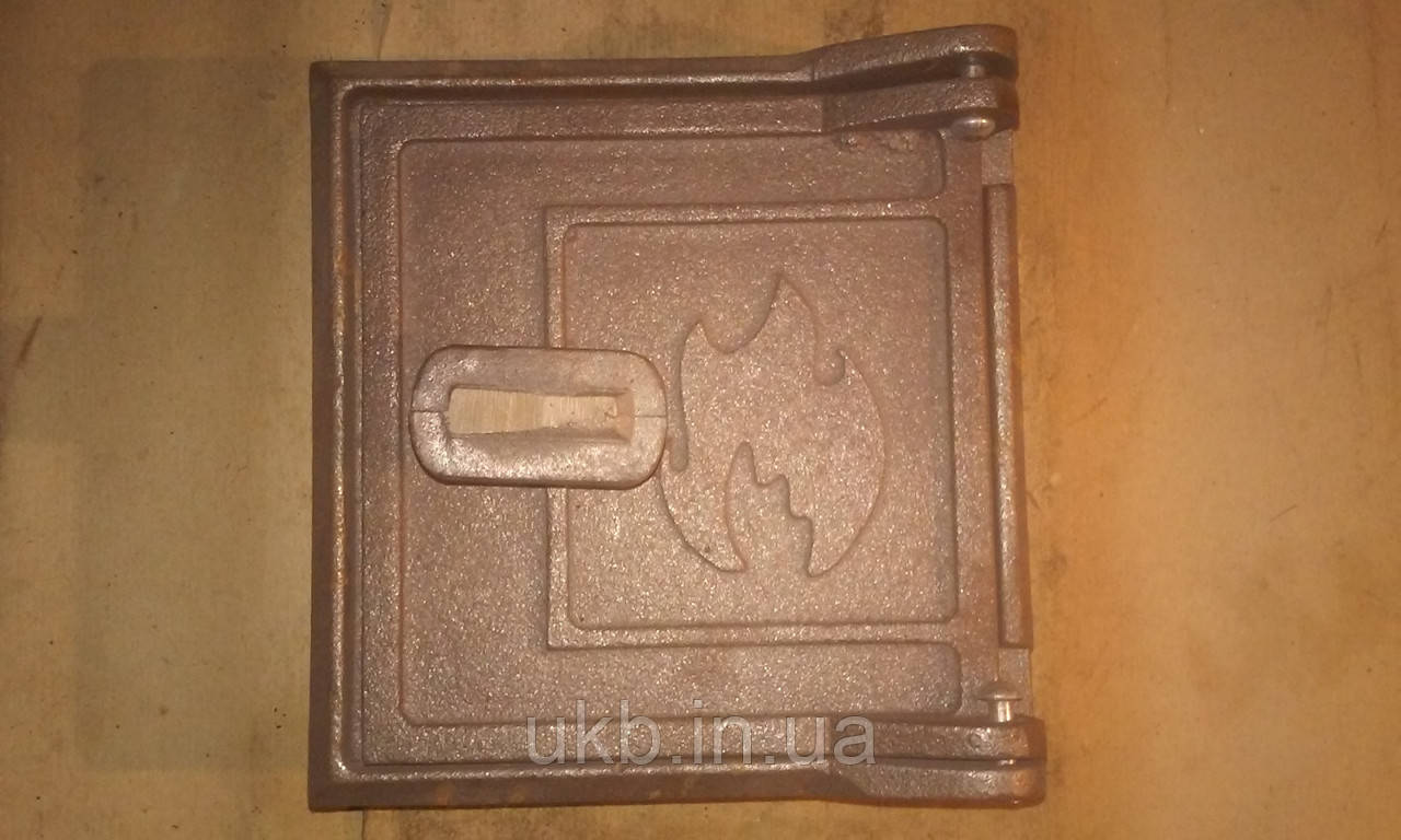 Дверцята прочисні ВОГНИК 155*150 мм