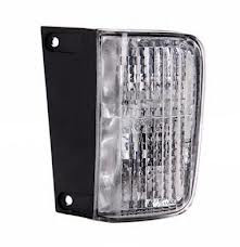 Ліхтар сигналу заднього ходу на Renault Trafic 01-> R — TYC (Тайвань) - TYC 19-0661-01-2, фото 1