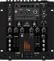 DJ микшер BEHRINGER NOX202