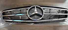 Решітка Радіатора (BRILLIANT SILVER METALLIC) Нова Оригінальна 