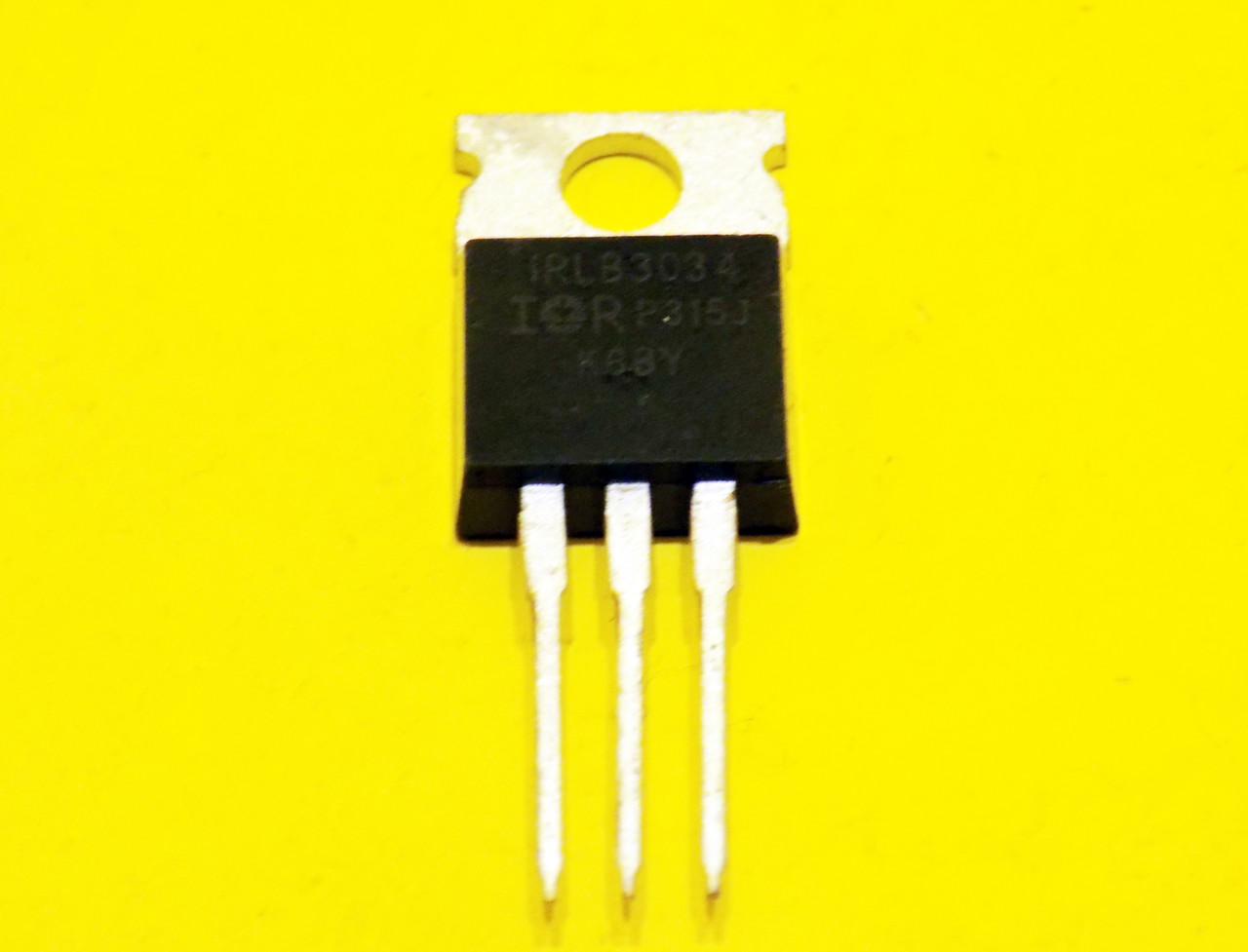 IRLB3034PBF 40в, 195А TO220