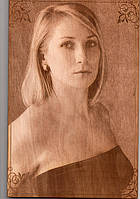 лазерне гравірування фотографій на дереві