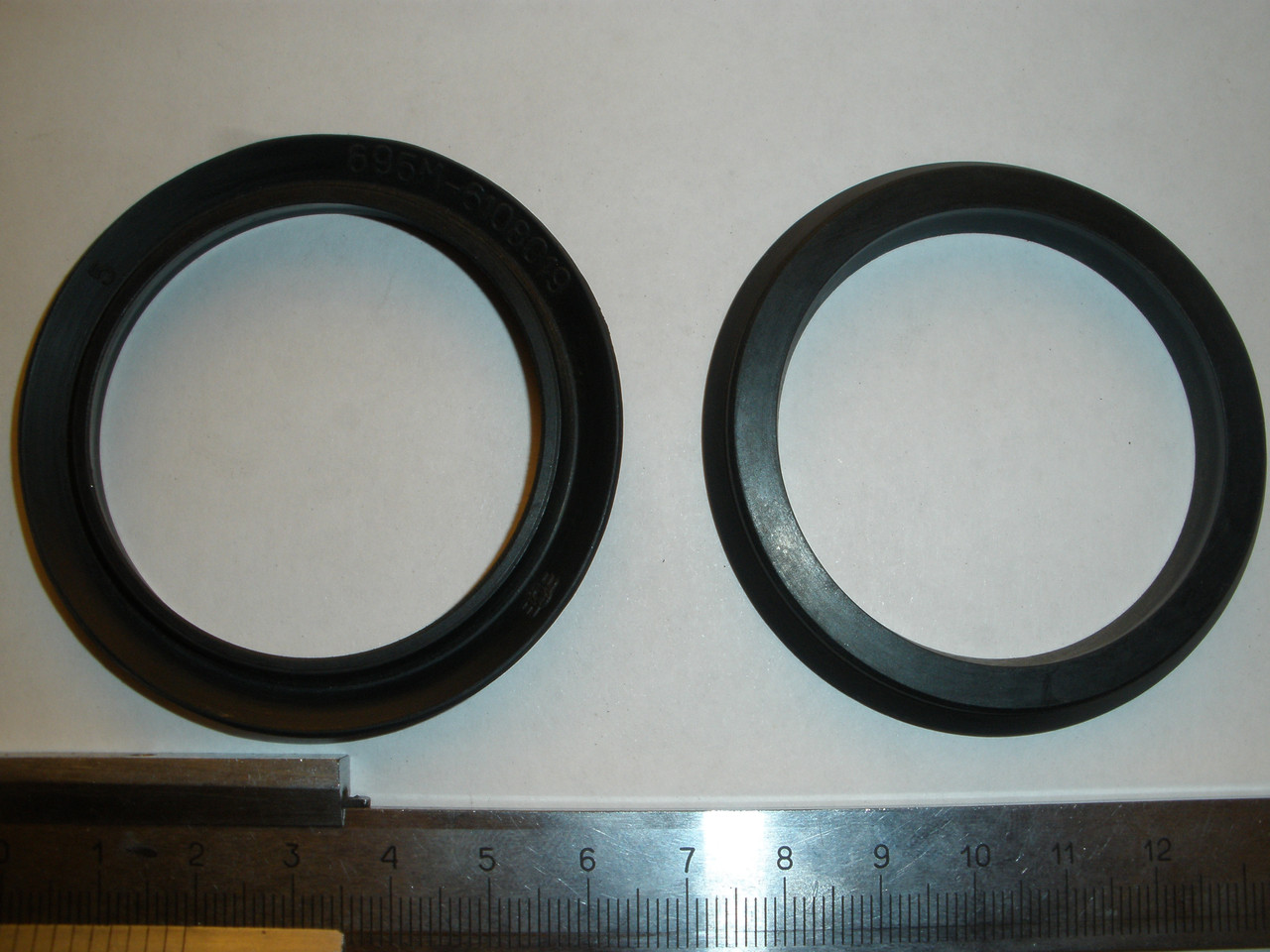 Манжета циліндра відкривання дверей ЛАЗ 695 (695М-6108019, Білорусь), фото 1