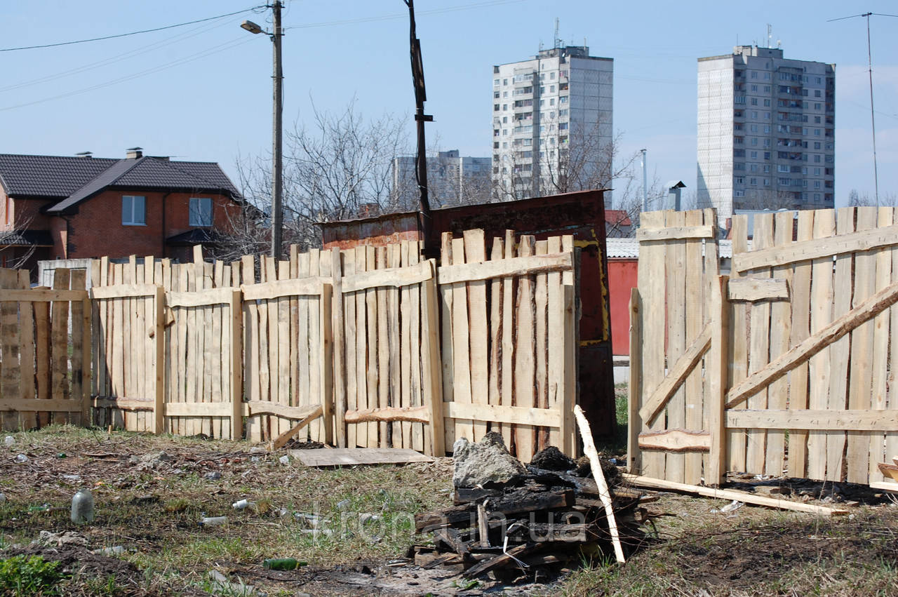 Установка паркану