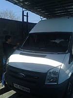 Замена лобового стекла на микроавтобус Ford Transit