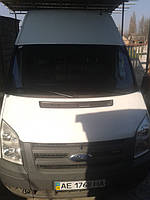 Замена лобового стекла на микроавтобус Ford Transit