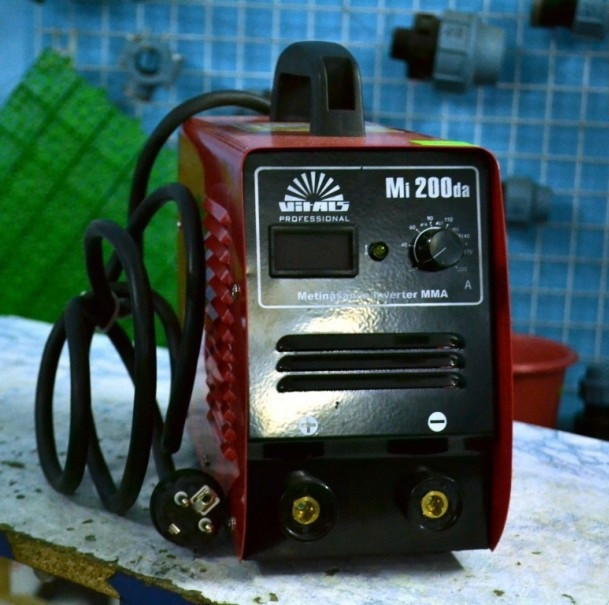 Сварочный инвертор Vitals Professional Mi 200da - фото 3 - id-p546521052