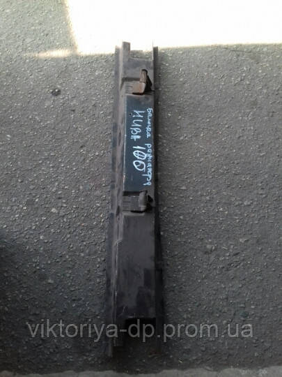 Балочка радіатора ВАЗ 2121 з доставкою по всій Україні
