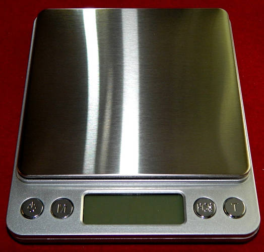 Купить ВЕСЫ для монет (профессиональные) с батарейками 0,01-500 гр ...