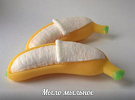 Сувенірна мило ручної роботи Банан