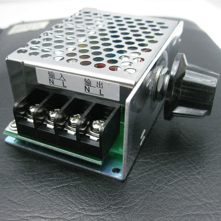 Регулятор напруги AC50-220V 4000W гофрування (ДИММЕР 4000 вт) димер