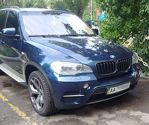Решітка радіатора BMW X5 E70 ніздрі тюнінг стиль M (чорний мат)
