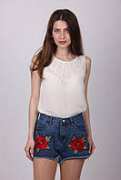 Жіночі джинсові шорти з вишитими квітами Розмір:27,28,29,30