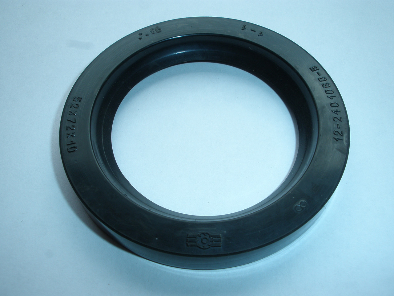 Сальник Полуоси Заднего Моста ГАЗ 21, 24, 2410, 3102, 31029, 3110 ...