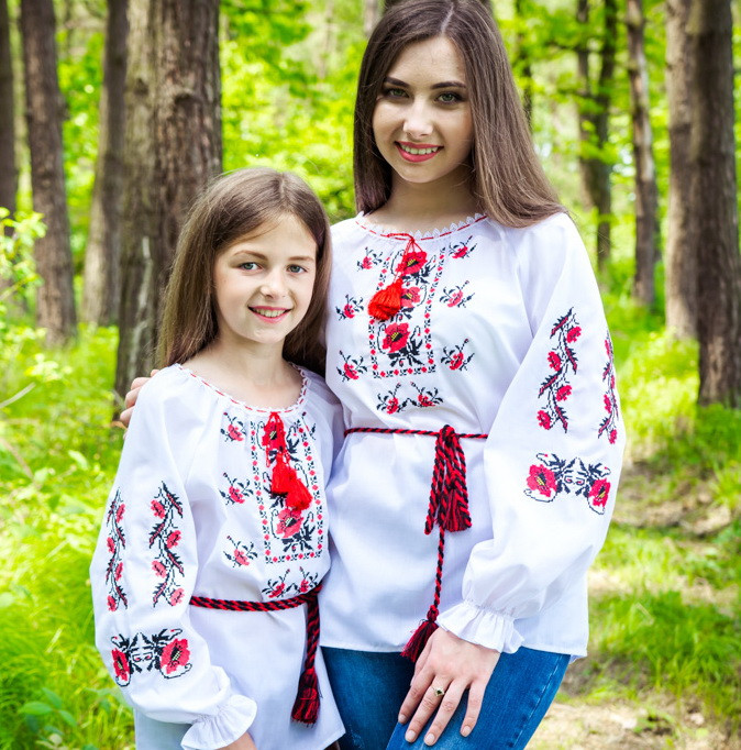 Вишиванка для мами та донечки "Колоритні Маки"