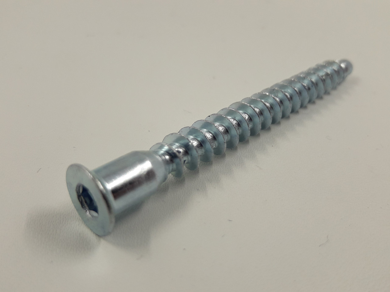 Конфірмат 7х70 ТЕ