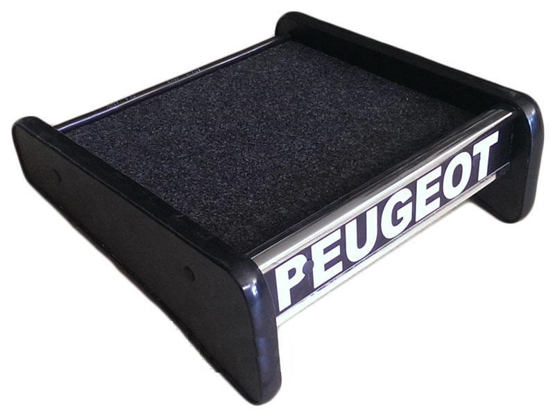 Столик полочка на торпеду Peugeot Boxer 2000 с логотипом - фото 1 - id-p549915514
