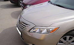 Вії на фари Toyota Camry 40
