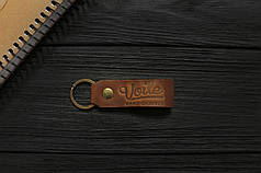 Брелок для ключів світло-коричневий ручної роботи VOILE vl-kch1-lbrn