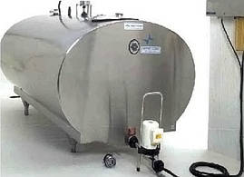 Охолоджувач молока закр типу Serap (Франція) 2500 л