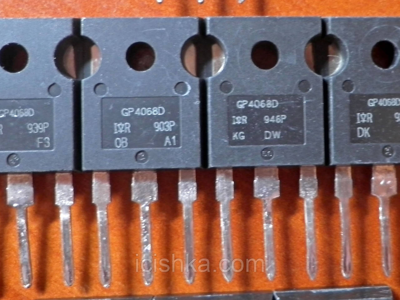 IRGP4068D / GP4068D TO-247AC - 600V 48A NPT IGBT транзистор Refurb