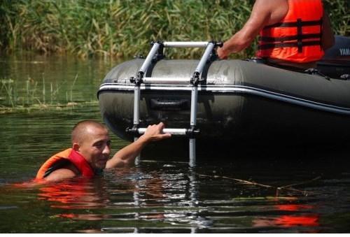 Лестницы для надувных лодок - аксессуары Borika FASTen Сходи для надувних човнів - аксесуари Borika FASTen - Fasten Borika купити