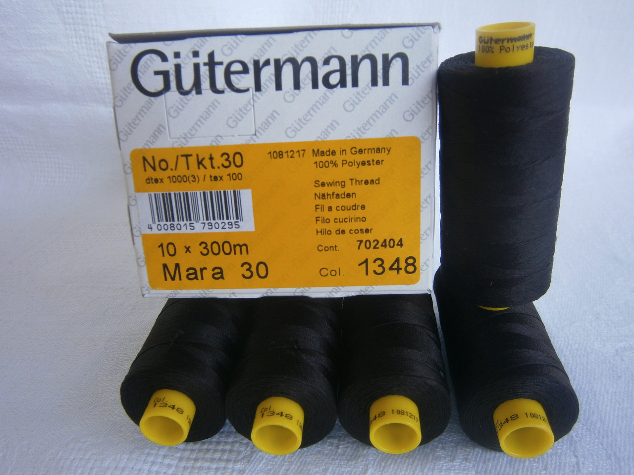 Нитки армір. GUTERMANN MARA No30 300 м акційні кольори - фото 1 - id-p37324645