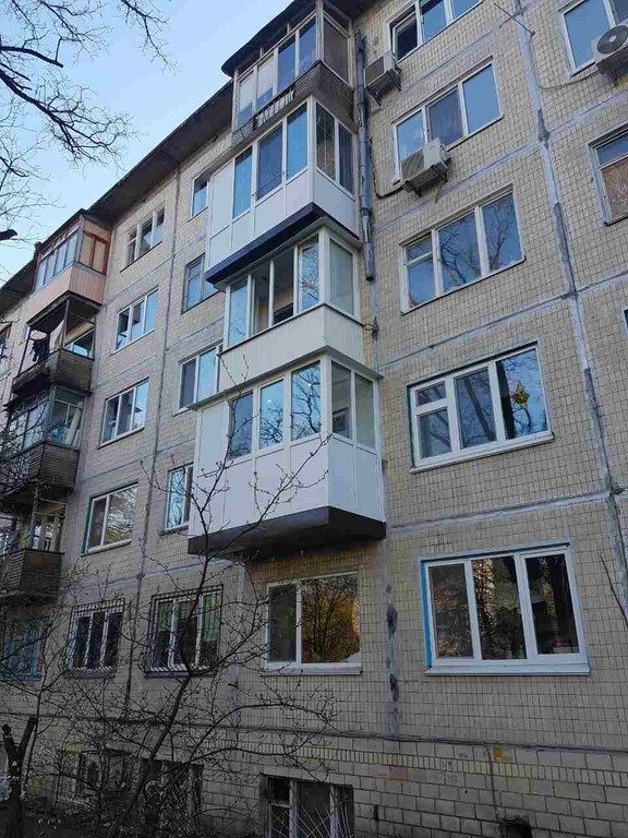 Балкон вид снаружи (3-й этаж)