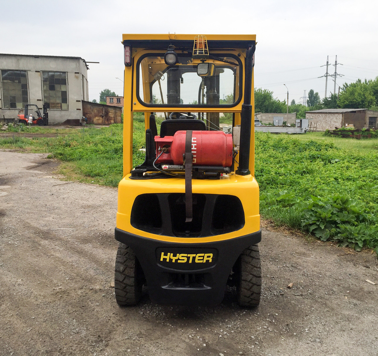 Вилочный погрузчик б/у HYSTER H2.5FT, 2006 года, Газ, 2.5 тонны, вагонник, высота подъёма 5 метров - фото 7 - id-p464703450