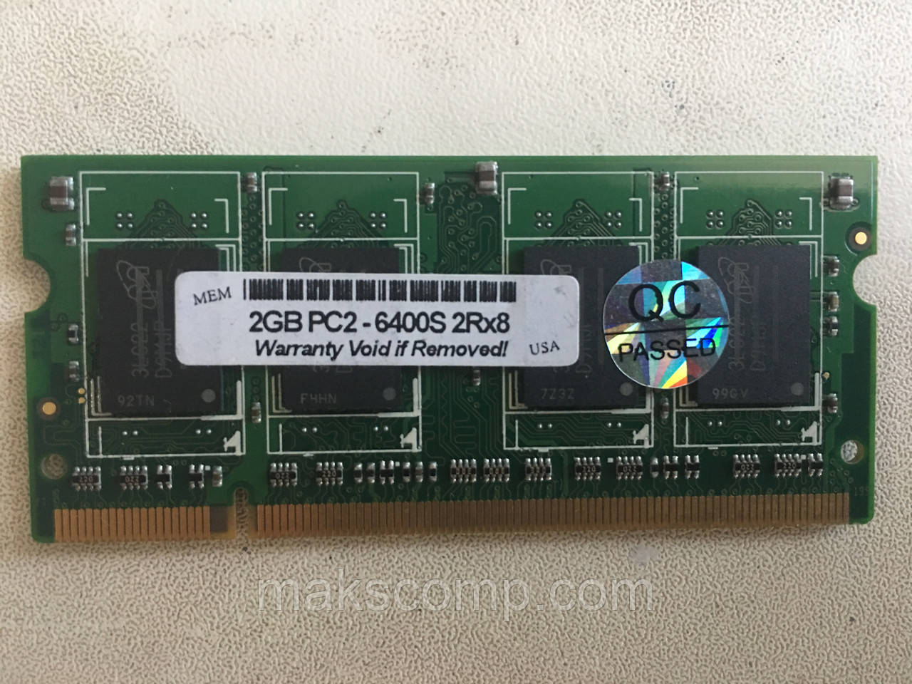 Пам'ять So-dimm Micron 2Gb PC2-6400S DDR2-800 MT16HTF25664HY-800E1