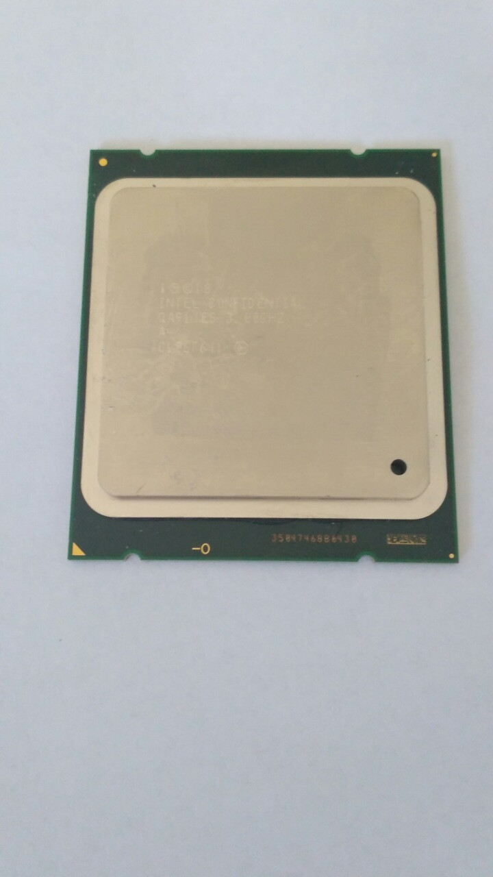 Процесор Intel Confidential ES A4 3.00 GHz / 20M / 1600 (QA91) s2011, tray