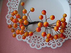 Ягоди гладкі жовті з червоним d 8 мм