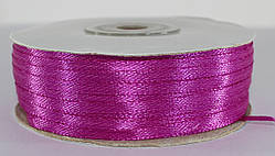 Стрічка атласна. Колір — фіолетовий. Ширина — 0,3 см, довжина — 123 м