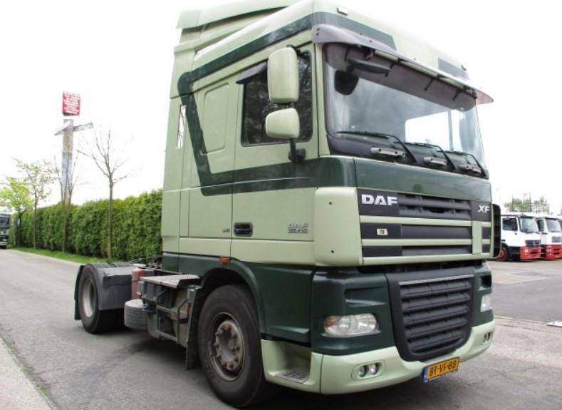 Тягач DAF XF105-410, фото 1