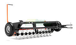 Навісне обладнання для догляду за газоном