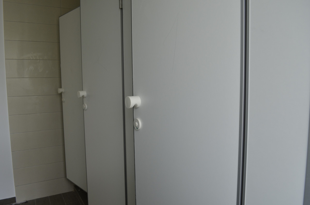 Туалетные перегородки Эконом (ДСП 16мм) Века Буд - фото 2 - id-p11566850