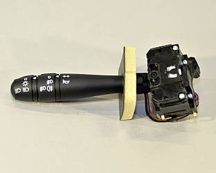 Перемикач світла фар на Renault Master II 1998 ->2006 — Renault (Оригінал) — 7701041448