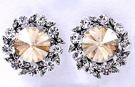 Сережки з кристалами Swarovski. Колір металу: срібний. Діаметр сережки 19 мм. Італійська застібка.