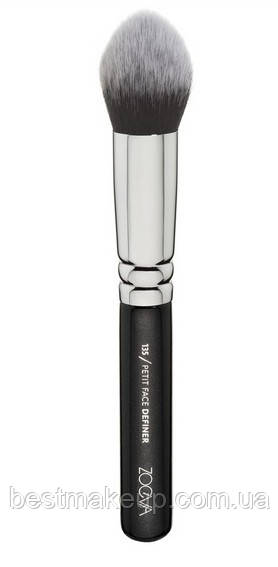 Пензель 135 PETIT FACE DEFINER від ZOEVA в індивідуальному силіконовому чохлі
