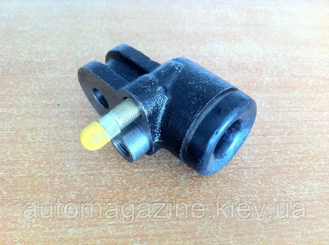 Купить Цилиндр тормозной рабочий передний УАЗ, ГАЗ 21, цена 280 ...