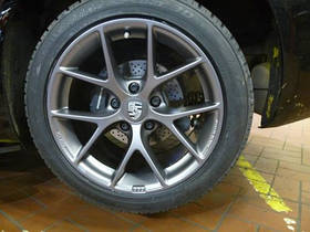 Диски BBS ( ББС) модель SR 8.0 x 18" Porsche