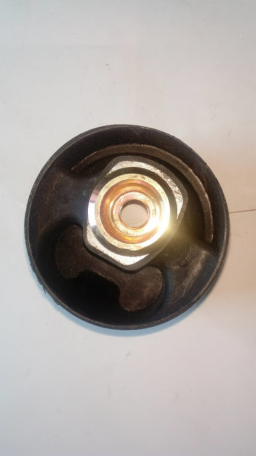 Подушка двигуна Transit DOHC RH