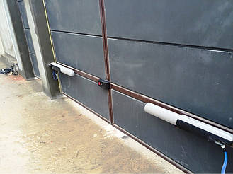 Автоматические распашные ворота с приводами Came ATI 3000