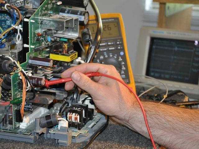 Якісний ремонт LCD телевізорів будь-яких моделей від професіоналів своєї справи