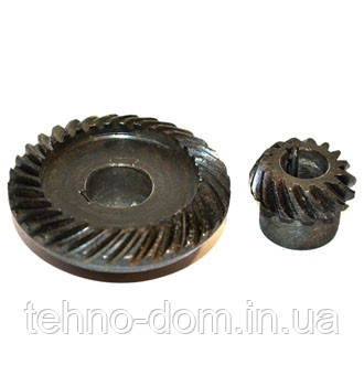 Редукторна пара на болгарку DWT