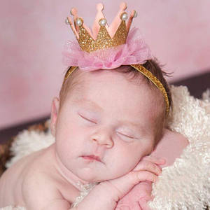Повязка - корона детская на резинке коронка золотая для волос диадема повязочка аксессуары для волос