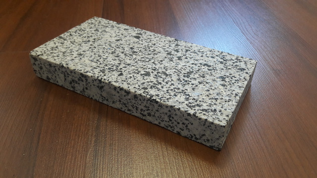 Брусчатка гранитная пиленая покостовка Брусчатка гранитная пиленая покостовка